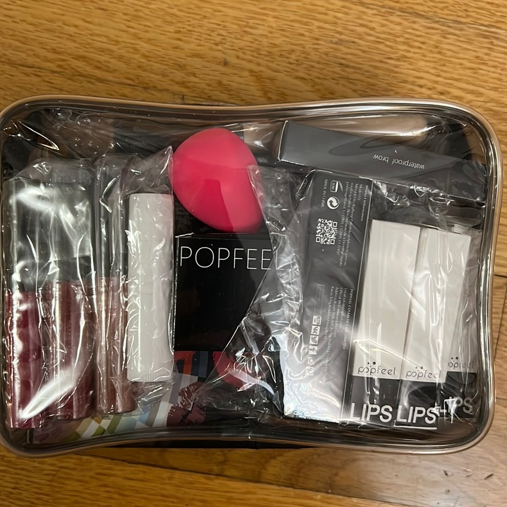 Popfeel make-up kit